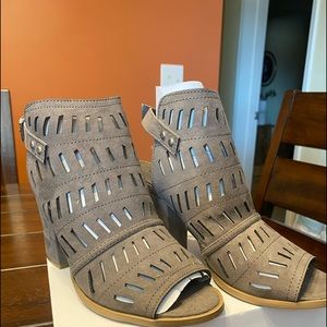 Christian Siriano Heels size 9 1/2